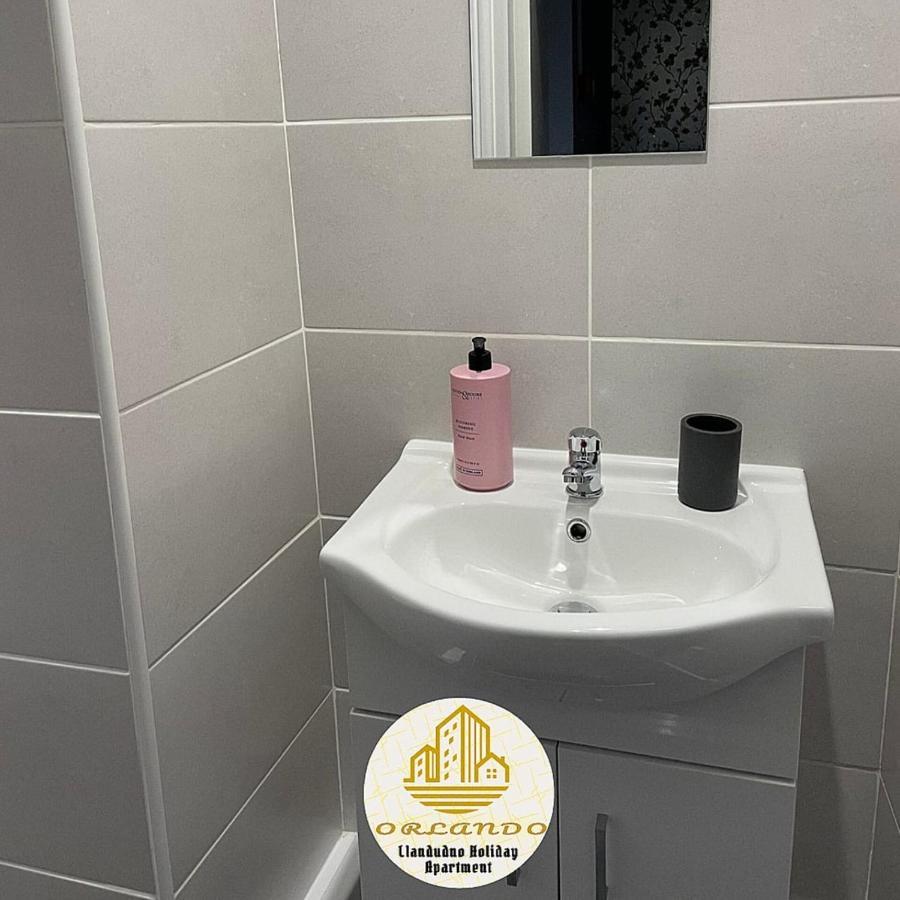 Orlando Llandundo Apartment Llandudno Bagian luar foto