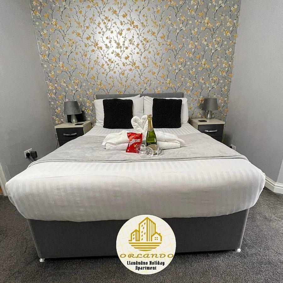 Orlando Llandundo Apartment Llandudno Bagian luar foto